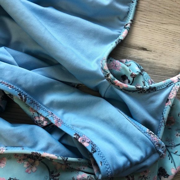 Topshop Swimsuit Floral Lace Ditsy 1 Piece Size 6 - Picture 7 of 8